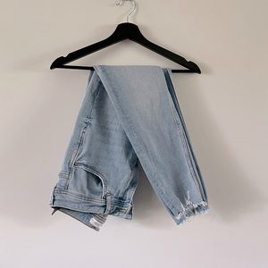 Distressed cuff Skinny jeans